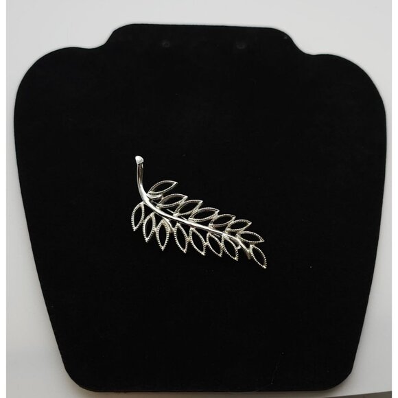 VTG Emmons Brooch Silver Tone Filigree Leaf Natural Boho Fairy Cottage Core Pin - Picture 2 of 15